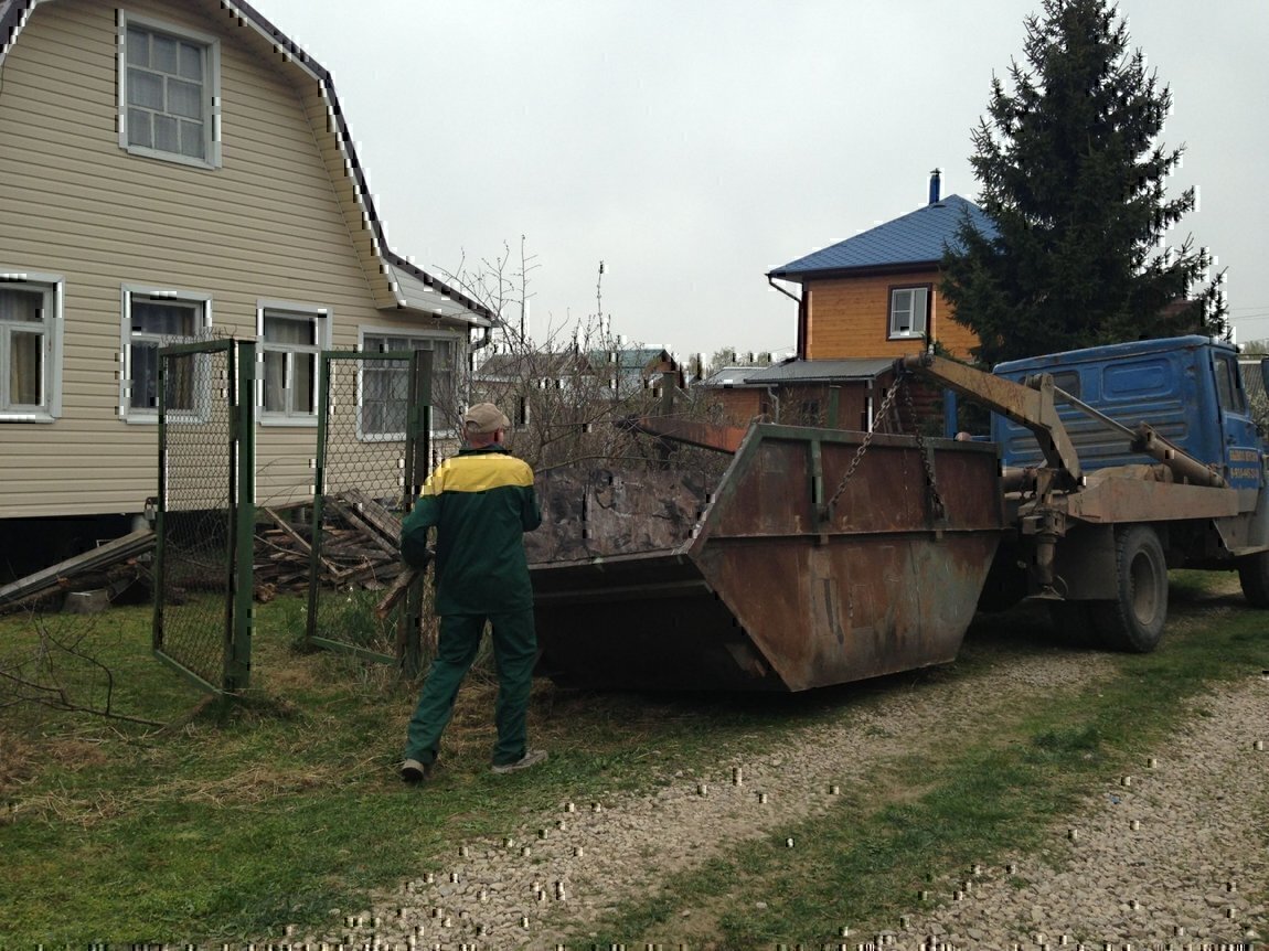 Вывоз мусора и отходов с дачи и участка СНТ в Чусовой в октябре