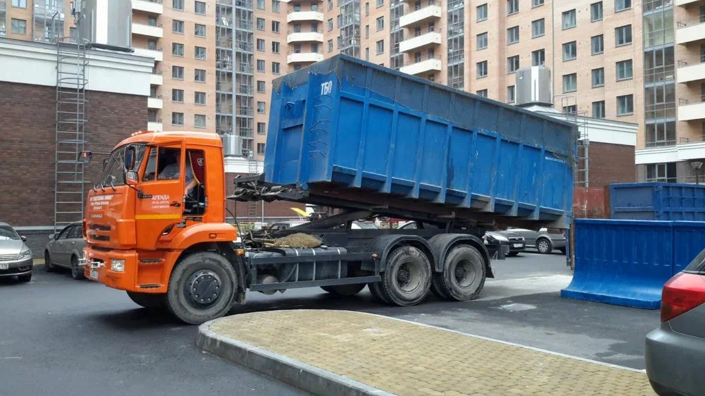 Аренда пухто для вывоза строительного и бытового мусора в Чусовой в октябре