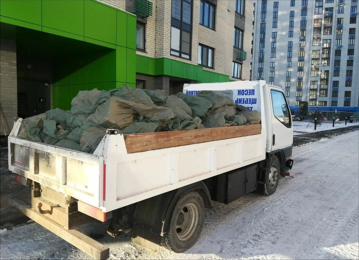 Вывоз мусора грузовым фургоном 3 тонны в Чусовой — цена от 1410 руб., ПроМусор