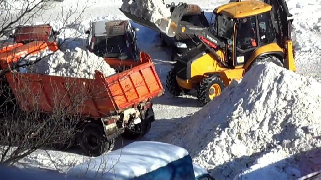 Вывоз снега с погрузкой в Чусовой для организаций и частных лиц в октябре
